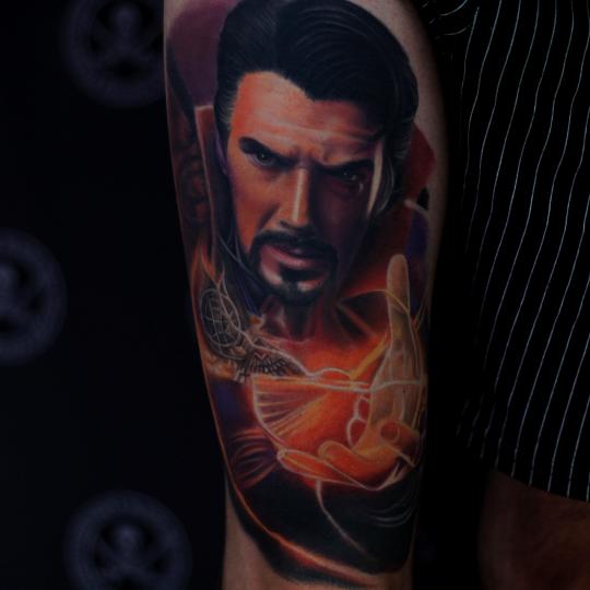 Tatuaj-color, dr-strange-tattoo